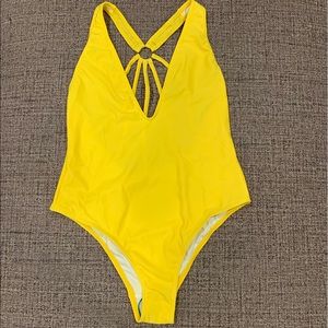 NWOT V Plunge Caged Back Swimsuit